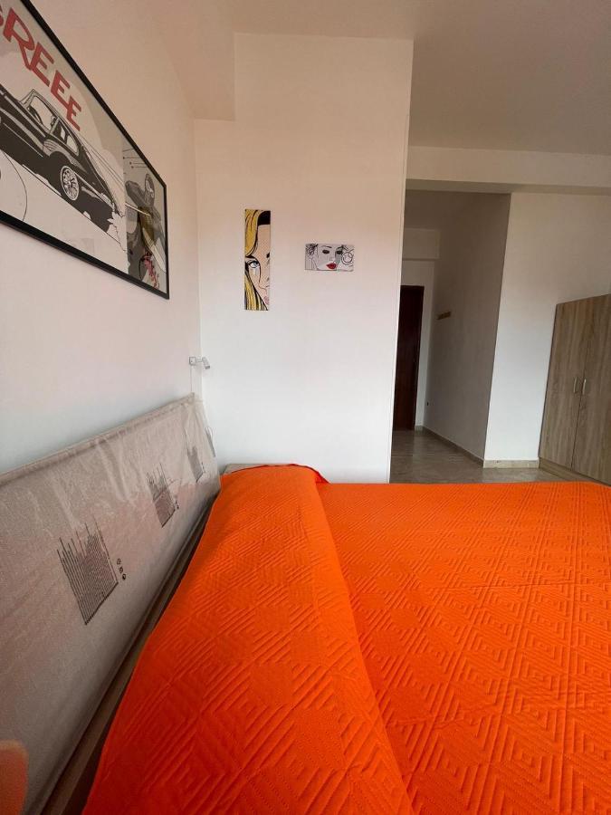 La Finestra Sul Mare B&B Κρότωνας Εξωτερικό φωτογραφία