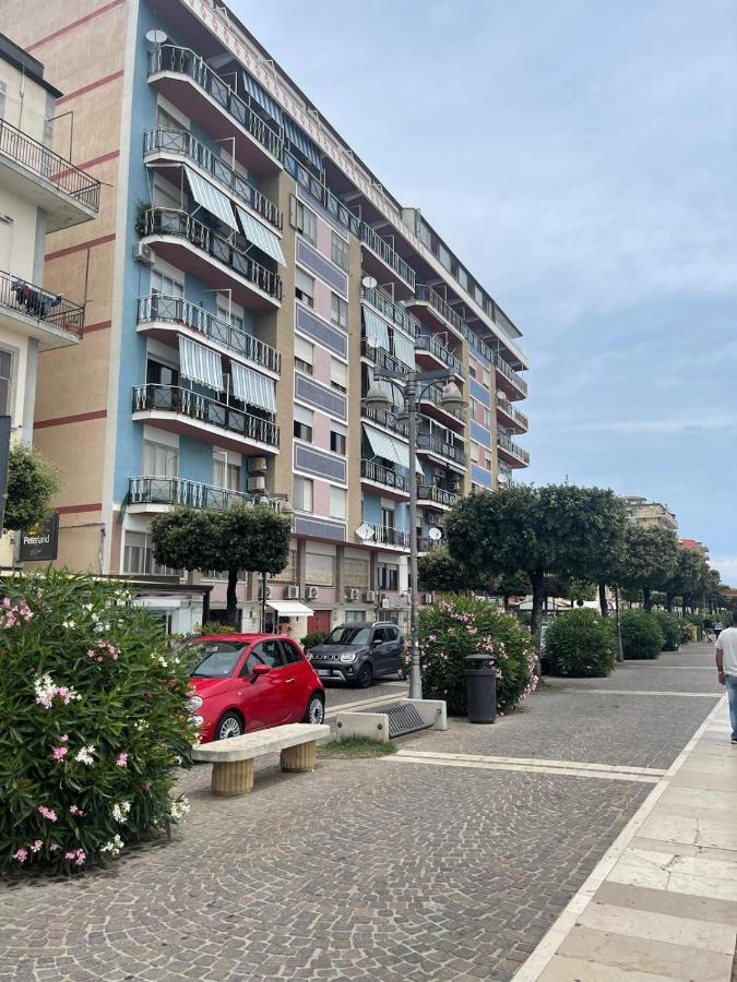 La Finestra Sul Mare B&B Κρότωνας Εξωτερικό φωτογραφία