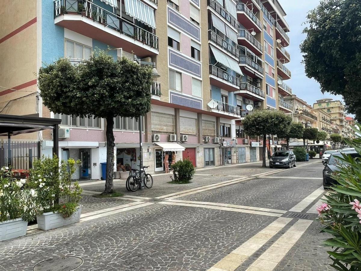 La Finestra Sul Mare B&B Κρότωνας Εξωτερικό φωτογραφία