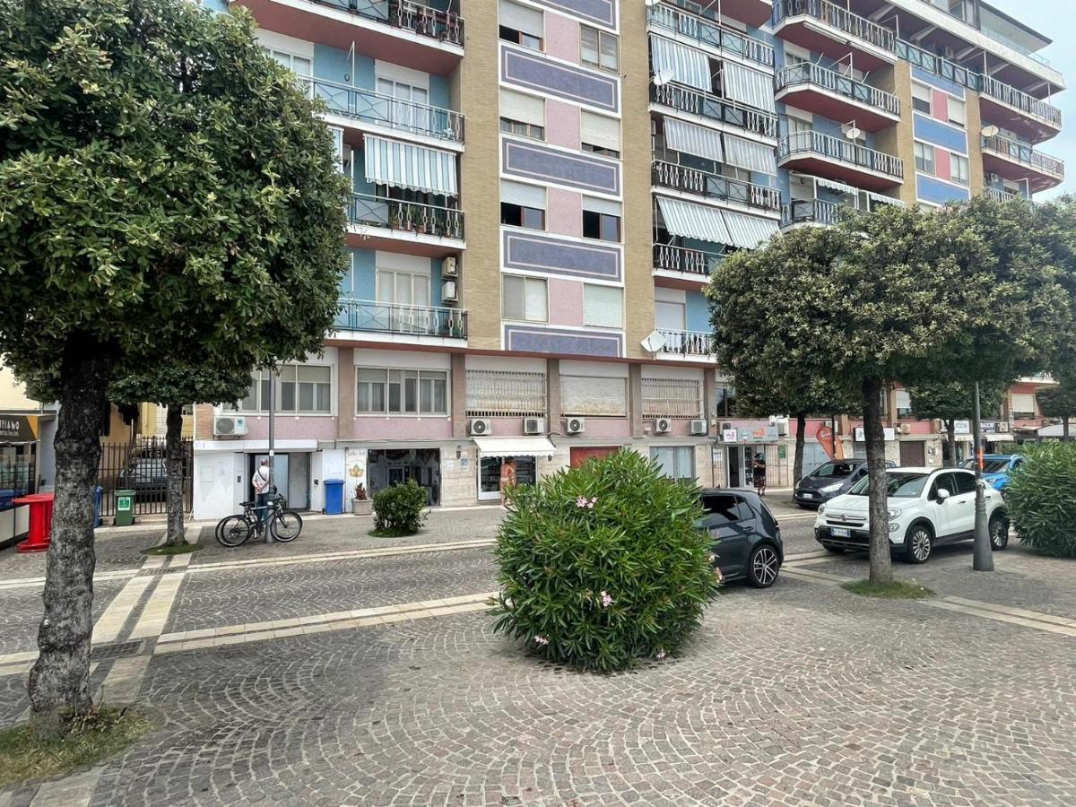 La Finestra Sul Mare B&B Κρότωνας Εξωτερικό φωτογραφία
